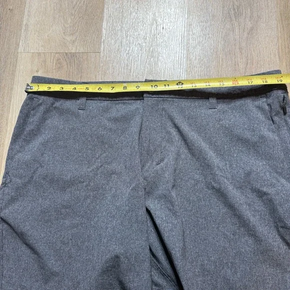 Lululemon Commission Short 7" Warpstreme Men‎ 38 Gray Athleisure Golf Casual - Picture 6 of 7